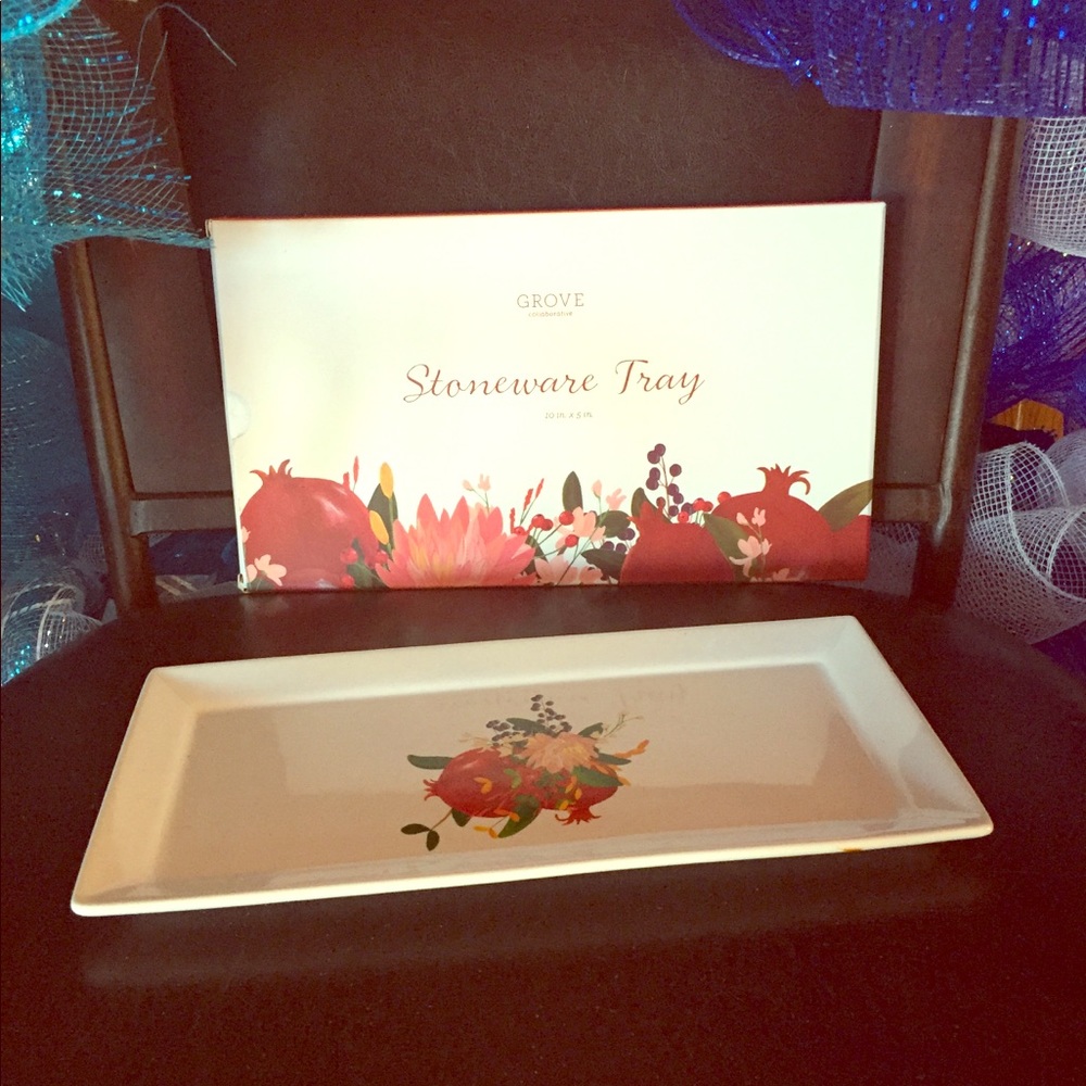 Stone wear tray